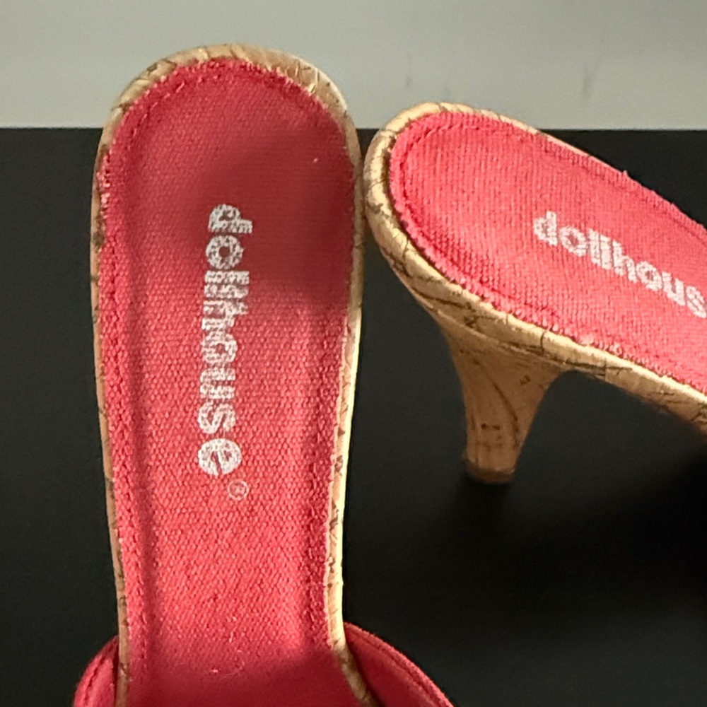 Dollhouse Red Cork Heels with Bow Sz 6.5 - Picture 3 of 9